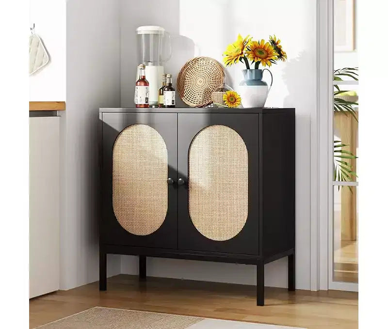 Buffet en bois avec rangement et rotin naturel