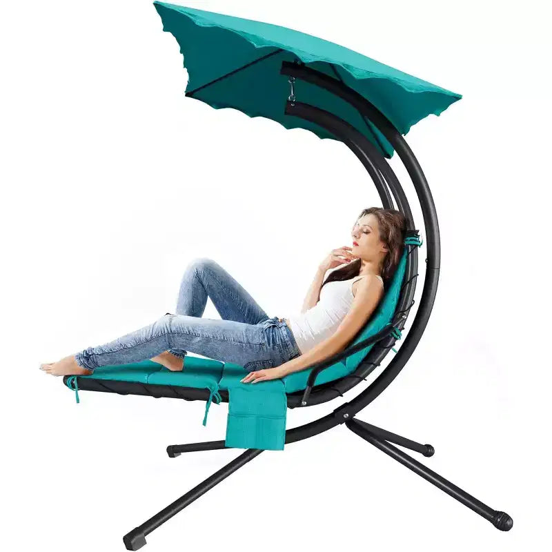 Chaise longue suspendue avec balancelle incurvée