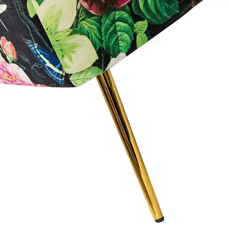 Causeuse contemporaine à motifs floraux