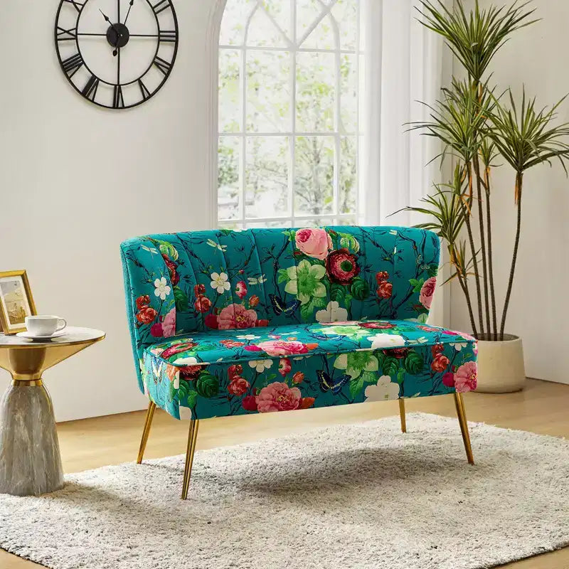 Causeuse contemporaine à motifs floraux