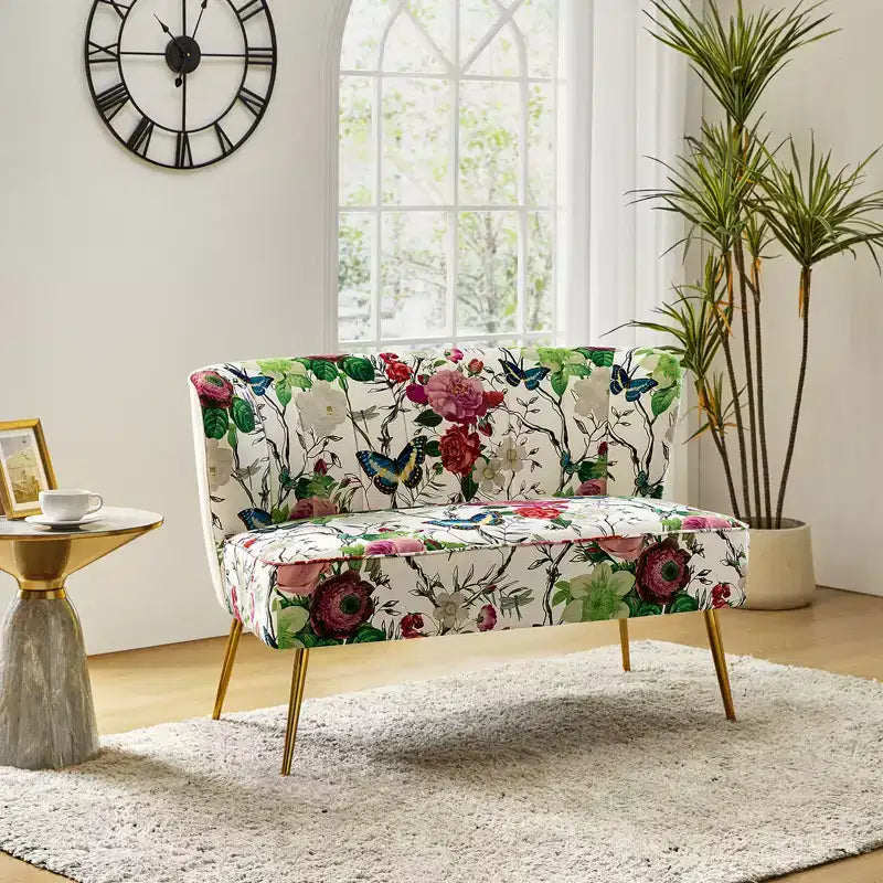 Causeuse contemporaine à motifs floraux